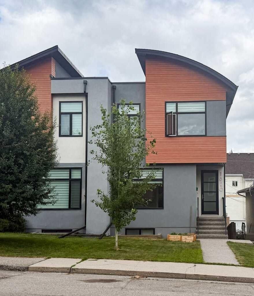 Property Photo:  1820 37 Avenue SW  AB T2T 2H4 
