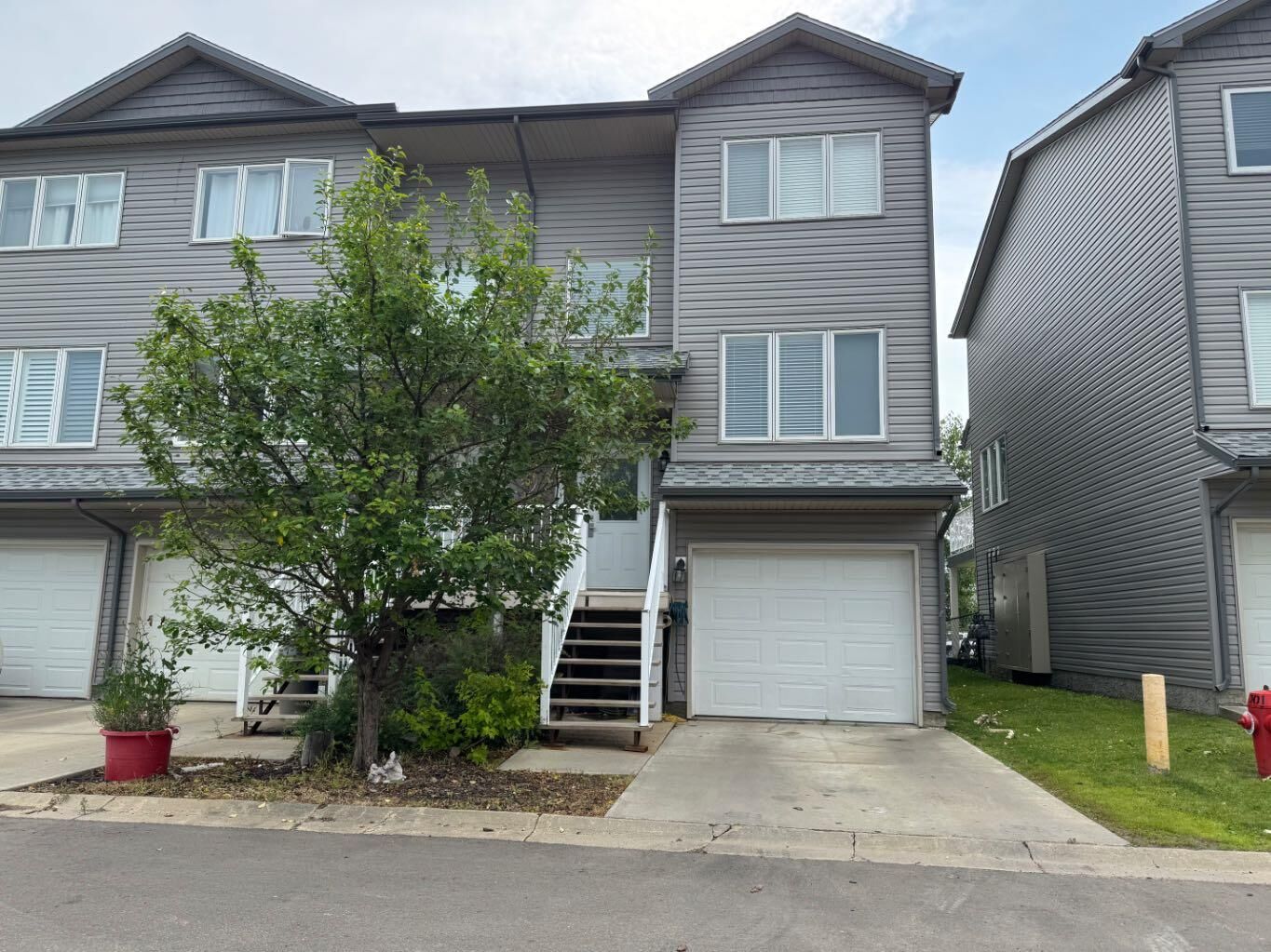 Photo de la propriété:  100 Albion Drive 8  AB T9H 1H5 