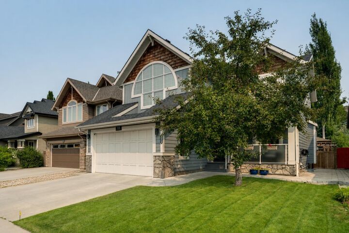 Property Photo:  118 Auburn Sound View SE  AB T3M 0E1 