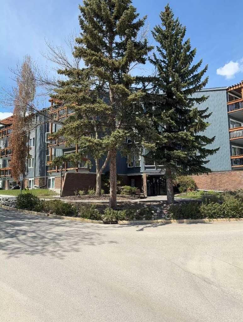 Property Photo: 816 89 Avenue SW 108 AB T2V 4N8