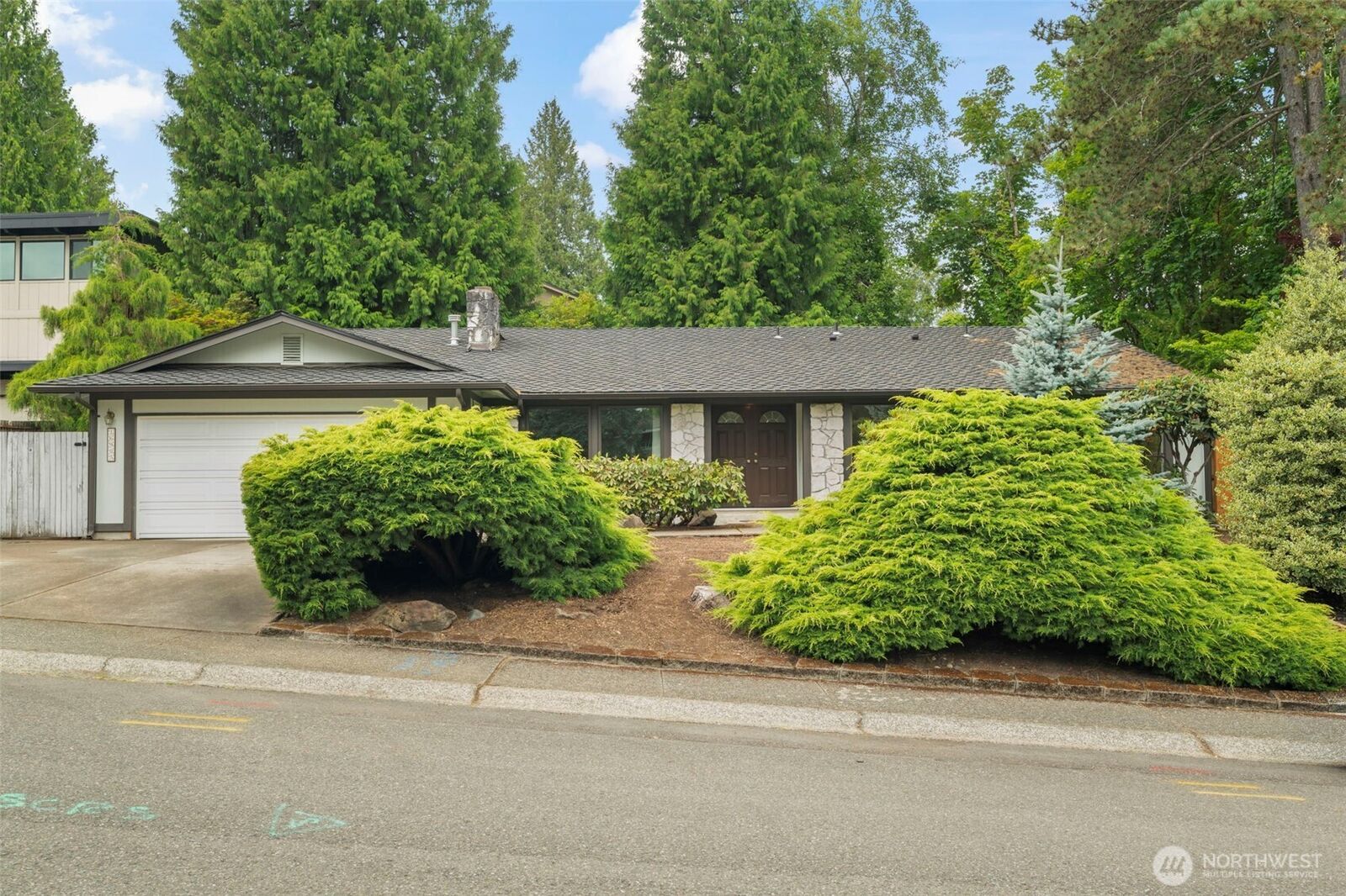 Property Photo:  16905  150th Avenue SE  WA 98058 