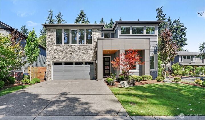 Property Photo:  7226 NE 129th Street  WA 98034 