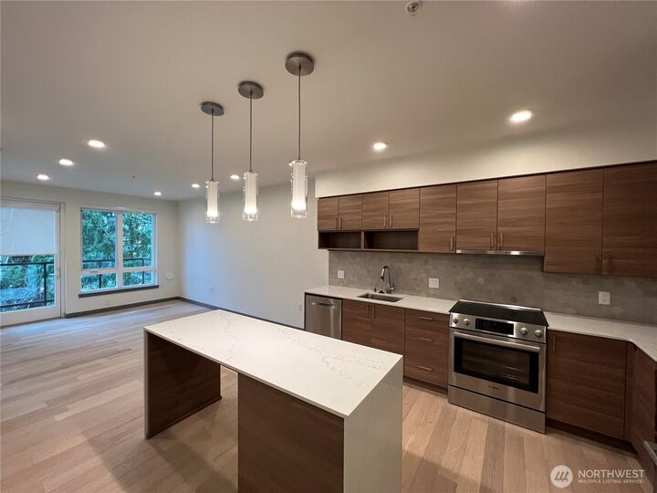 Property Photo:  11903 NE 128th Street 216  WA 98034 
