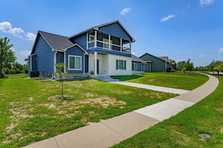 Property Photo: 6733 E Central Park Ave KS 67226