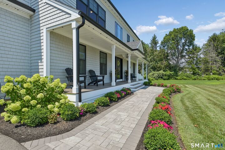 Property Photo:  5 Highland Court  CT 06461 