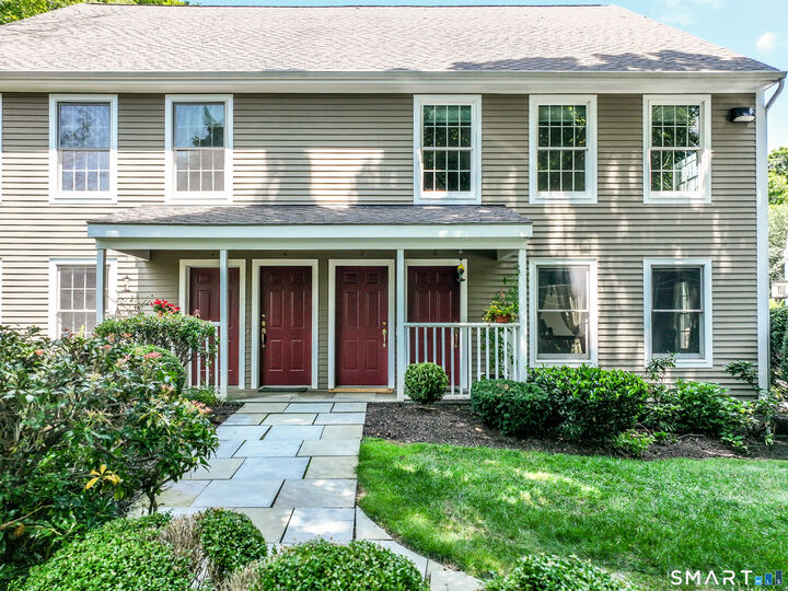 Property Photo:  56 Portland Avenue 3  CT 06896 