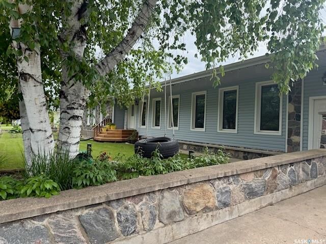 Property Photo: 626 Mary Street SK S0A 0L0