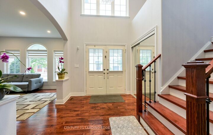 Property Photo:  37 Drawbridge Drive  ON L6C 2B4 