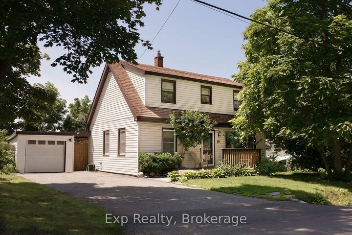 Property Photo: 10 Valleyview Crescent ON K8P 3G1