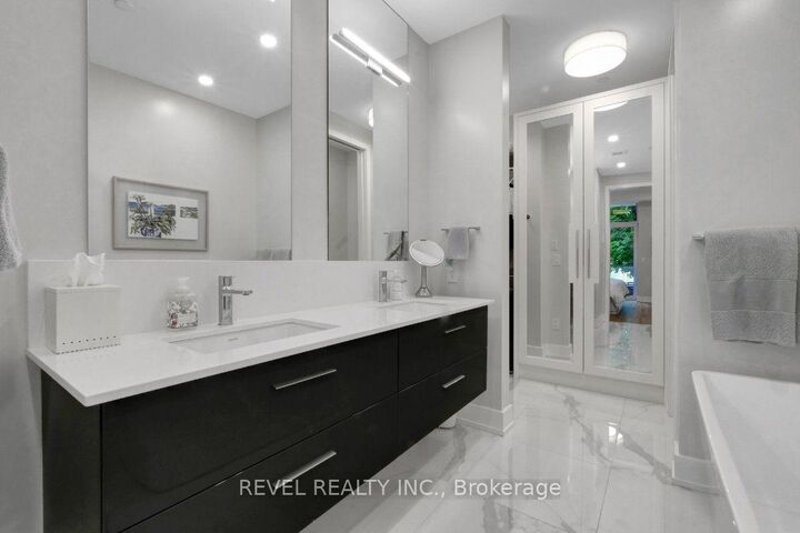 Property Photo:  372 Queen Elizabeth Drive 103  ON K1S 5W7 