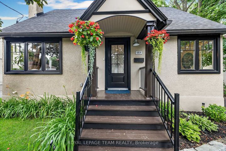 Property Photo:  185 Camelia Avenue  ON K1K 2X7 