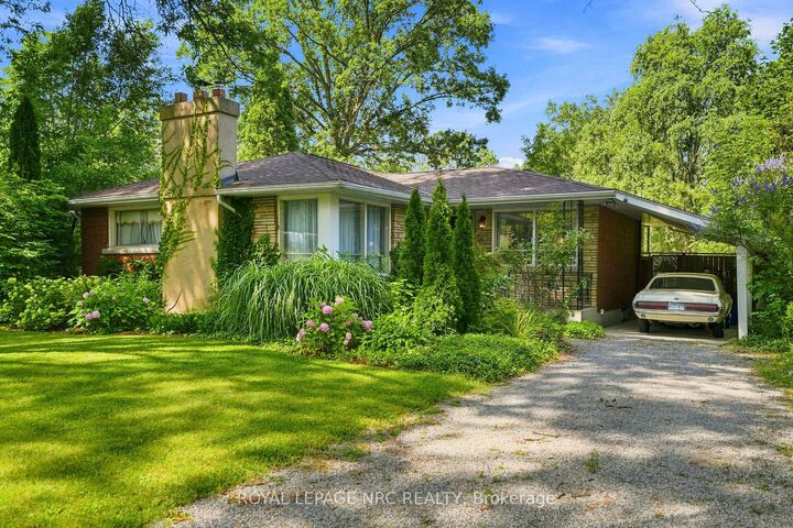 Property Photo:  102 Masterson Drive  ON L2T 3R2 