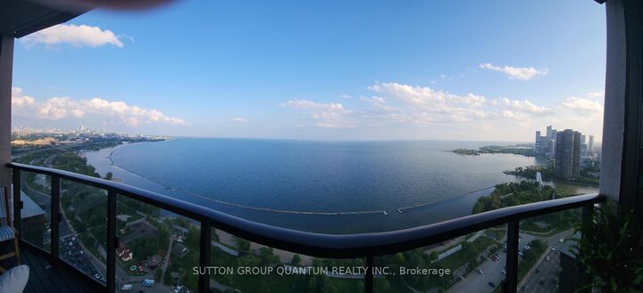 Property Photo:  1928 Lake Shore Boulevard W 4107  ON M6S 0B1 