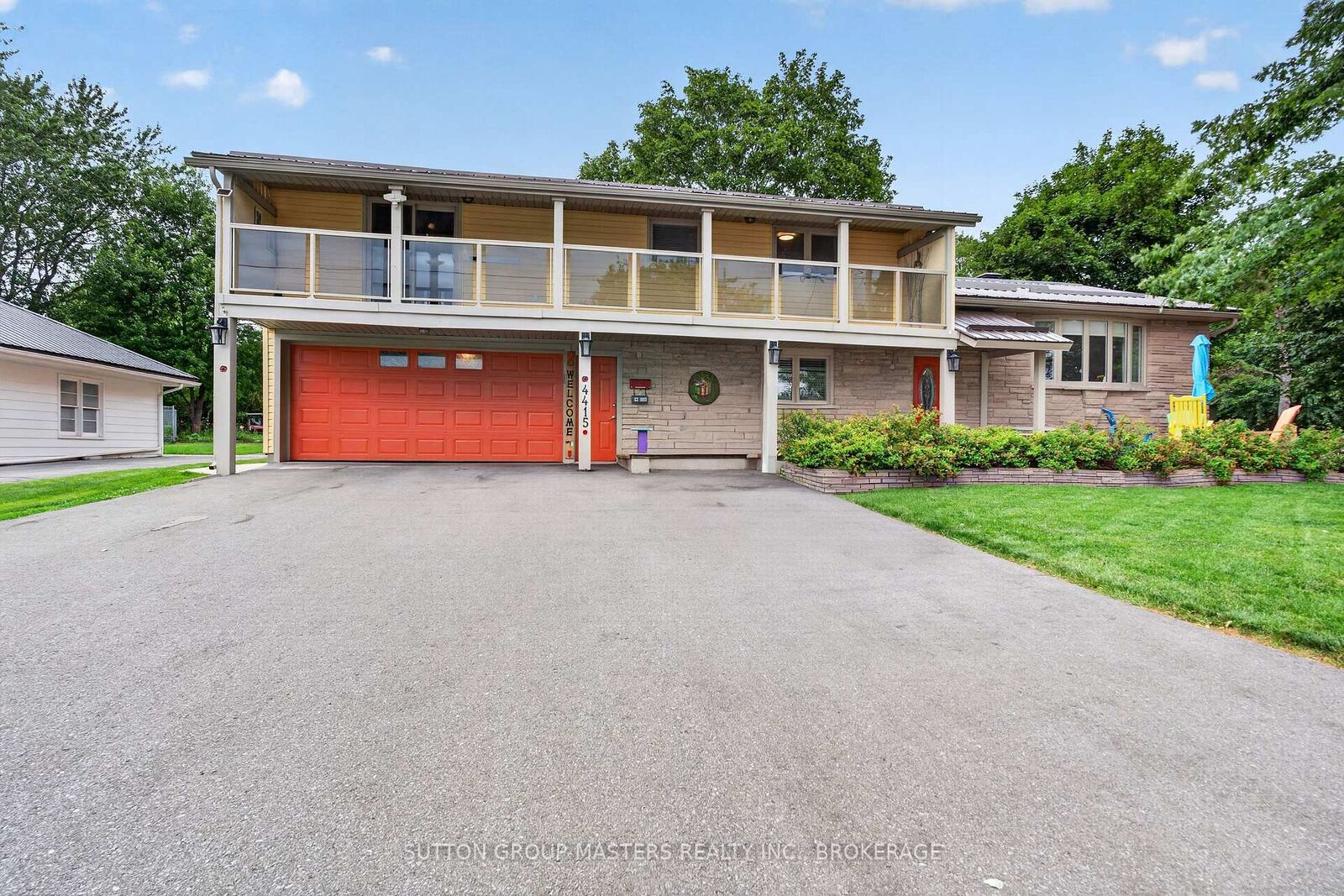 Property Photo:  4415 Bath Road  ON K7N 1A1 