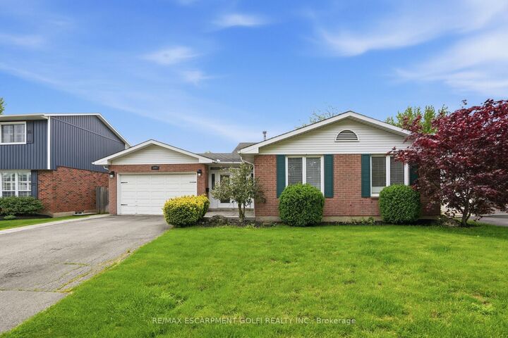 5062 Friesen Boulevard — photo 1