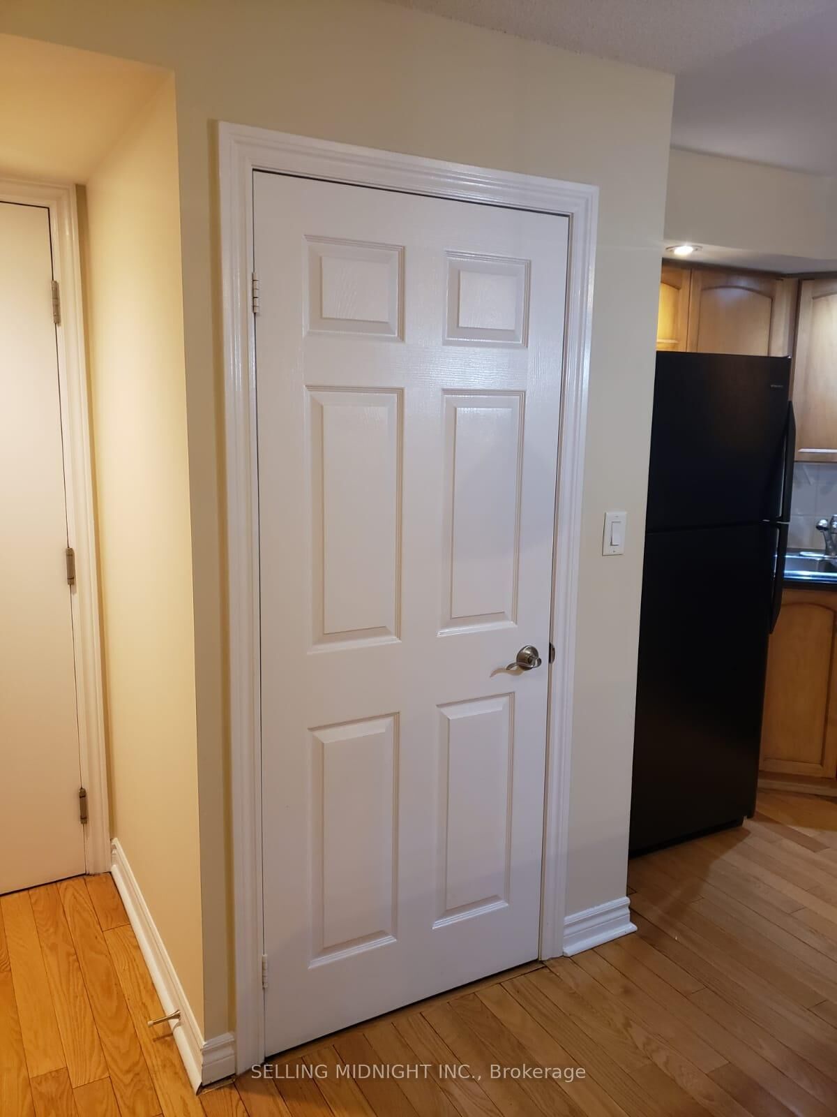 Property Photo:  270 Wellington Street W 502  ON M5V 3P5 