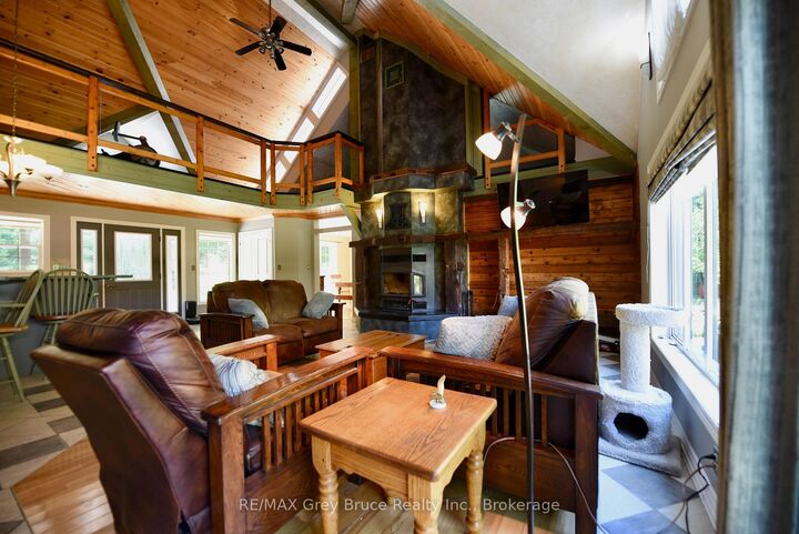 174 Cape Hurd Road — photo 1
