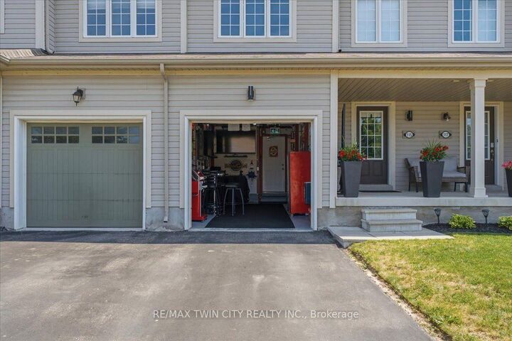 Property Photo:  115 English Lane  ON N3T 0N8 