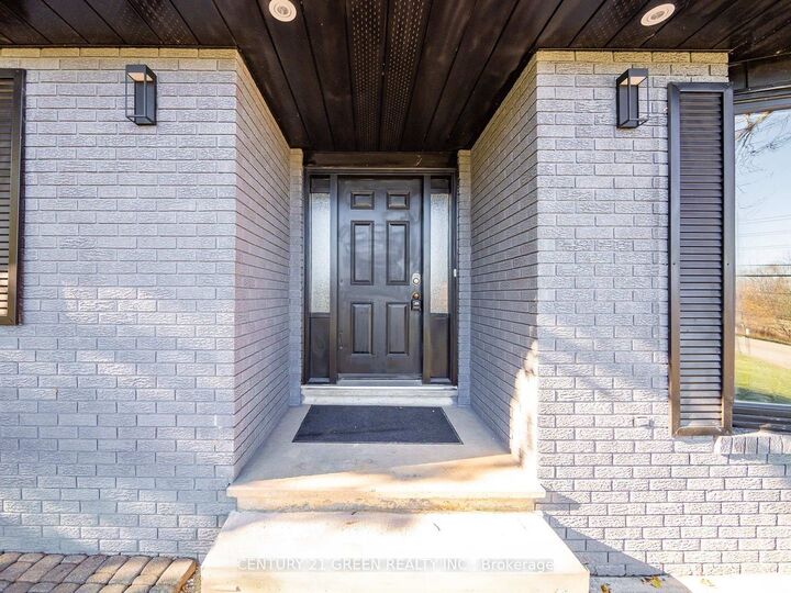 Property Photo:  5459 Campbellville Road  ON L9E 0C1 