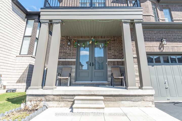 Property Photo:  142 Prince Charles Crescent  ON N4T 0N1 