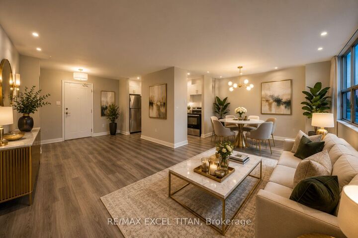 Property Photo:  5 Glamorgan Avenue 301  ON M1P 4P1 