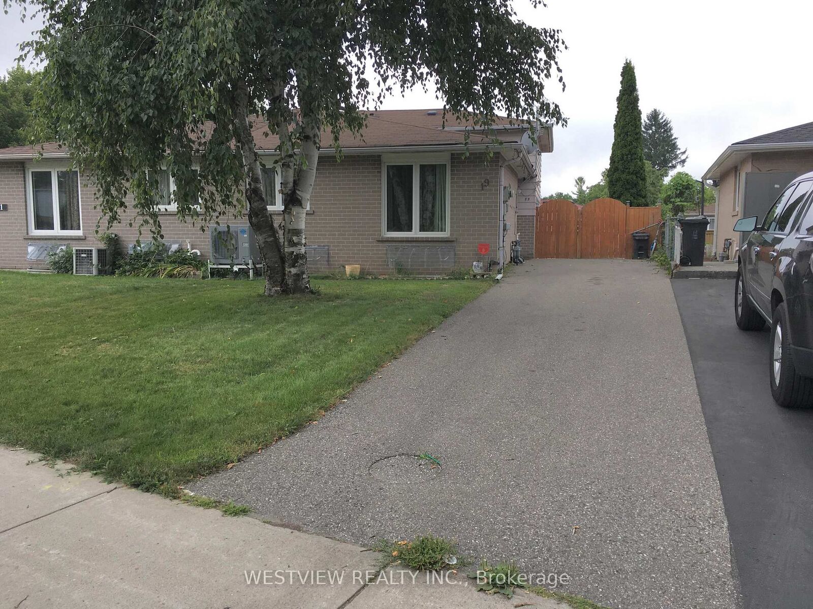 Property Photo:  19 Coxworth Crescent  ON M1B 1E2 