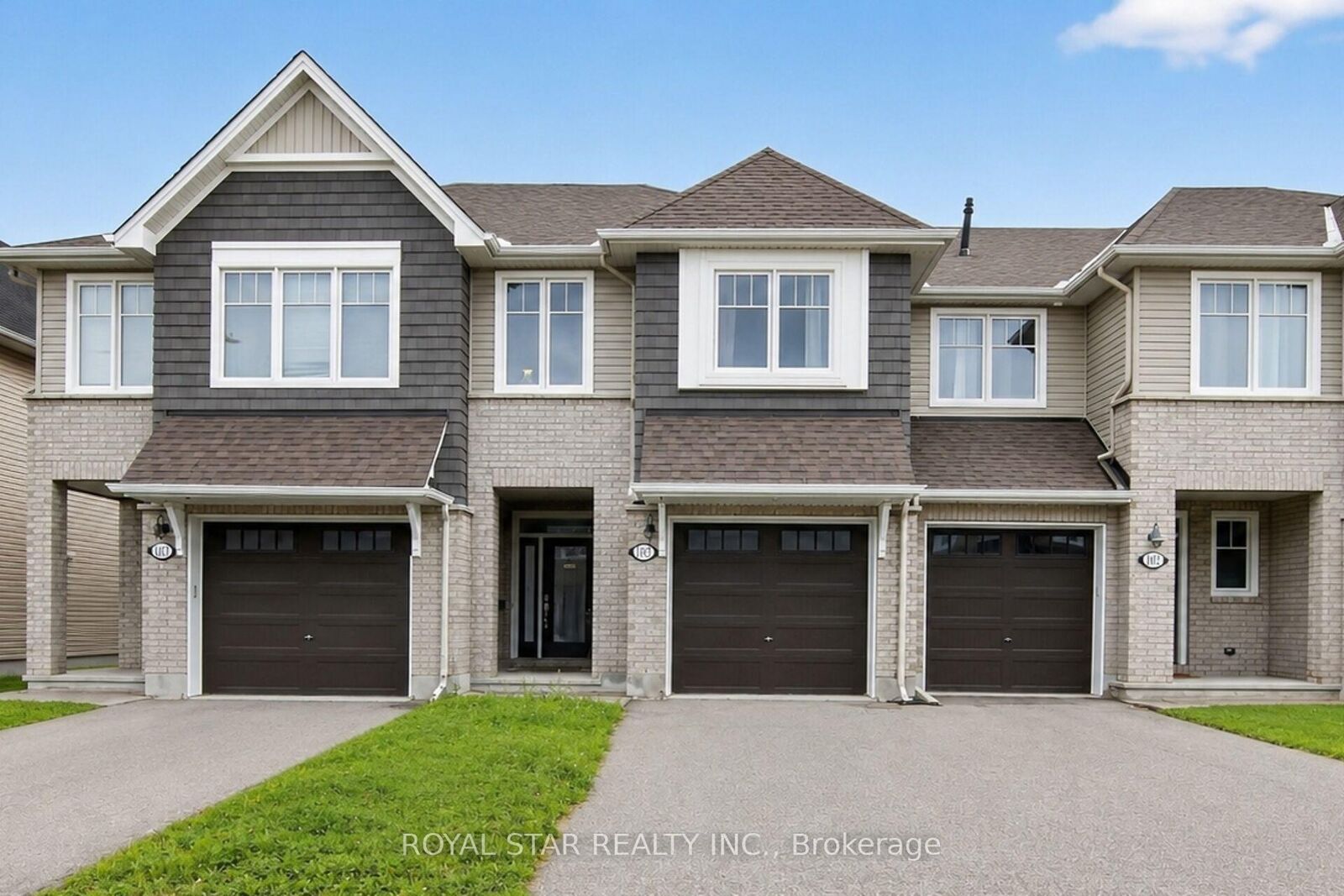 Property Photo: 105 Eric Maloney Way ON K1T 0R2