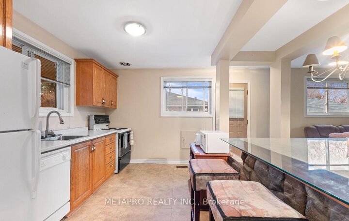 Property Photo:  1294 Pinegrove Road  ON L6L 2X3 
