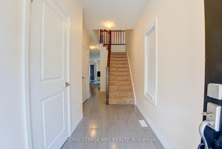 Property Photo: 4901 Pettit Avenue ON L2E 0B7