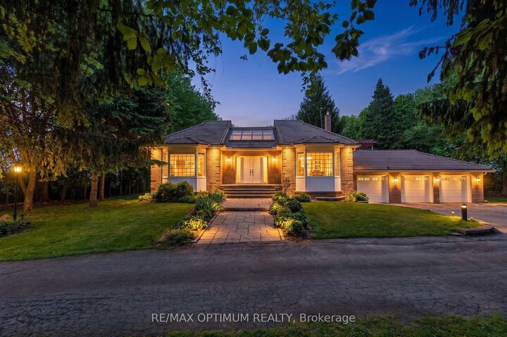 529 Campbellville Road — photo 1