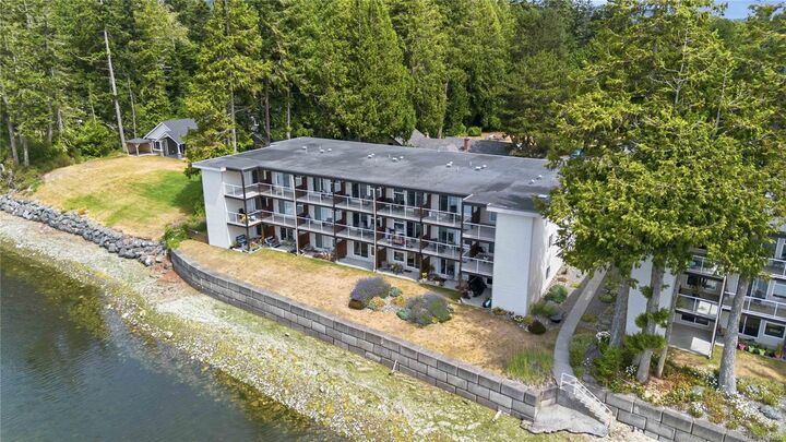 Property Photo:  1986 Glenidle Rd #4  BC V9Z 0B1 