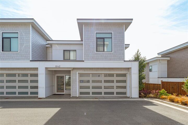 Property Photo: 1142 Olivine Mews BC V9B 5P9