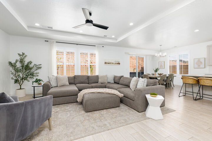 Property Photo: 1396 N Rustico Dr UT 84780