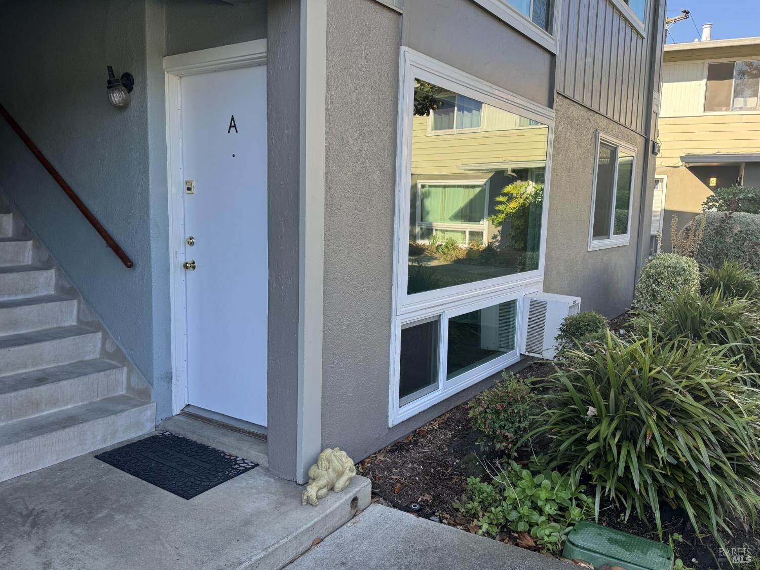 Property Photo:  1032 A Los Gamos Road  CA 94903 