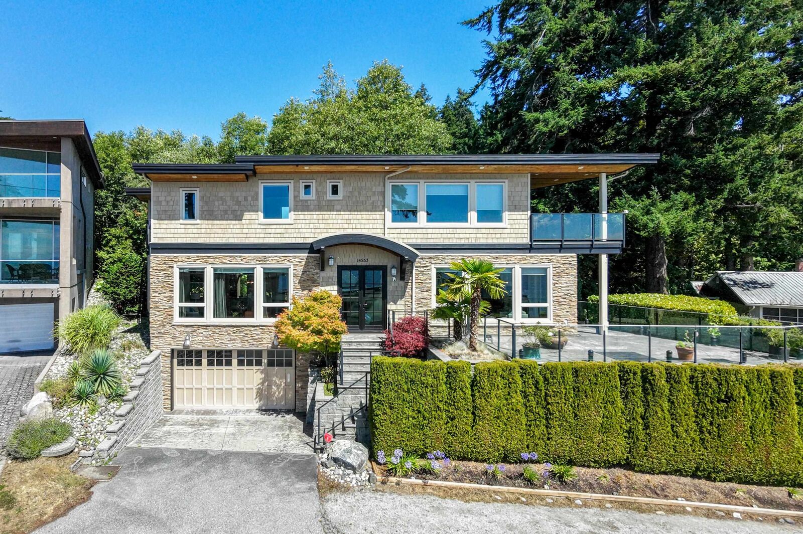 Property Photo: 14533 Magdalen Avenue BC V4B 2X5