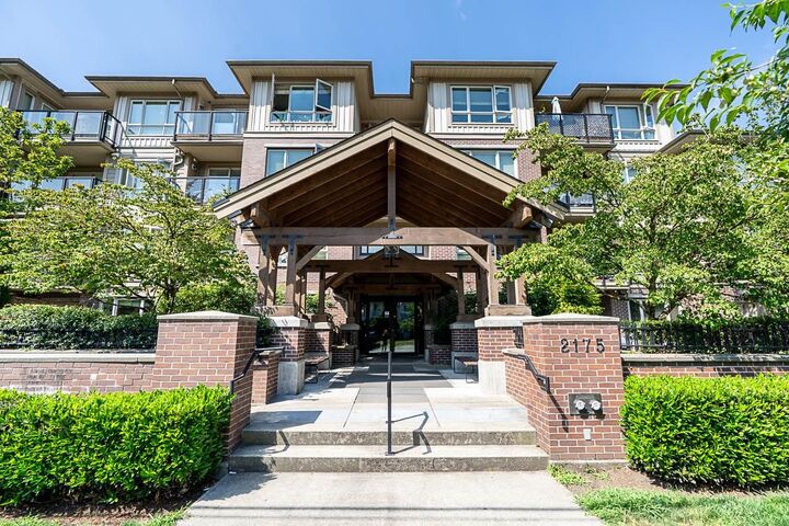 Property Photo:  2175 Fraser Avenue 312  BC V3B 0H8 
