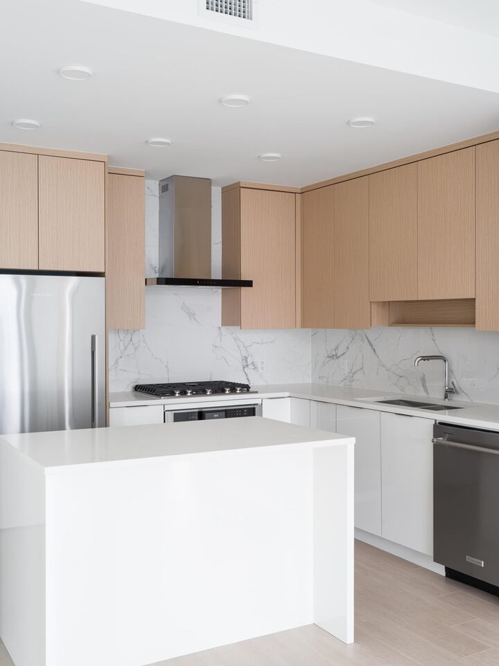 Property Photo: 699 Whiting Way 2607 BC V3J 0N7