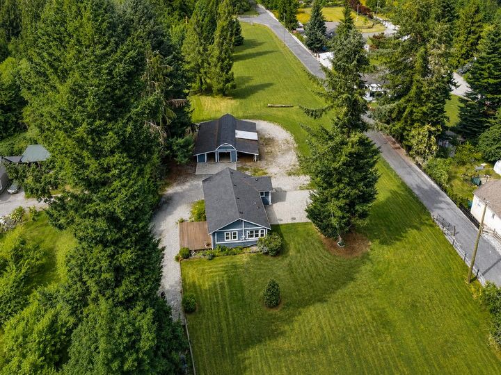 33625 Ferndale Avenue — photo 1