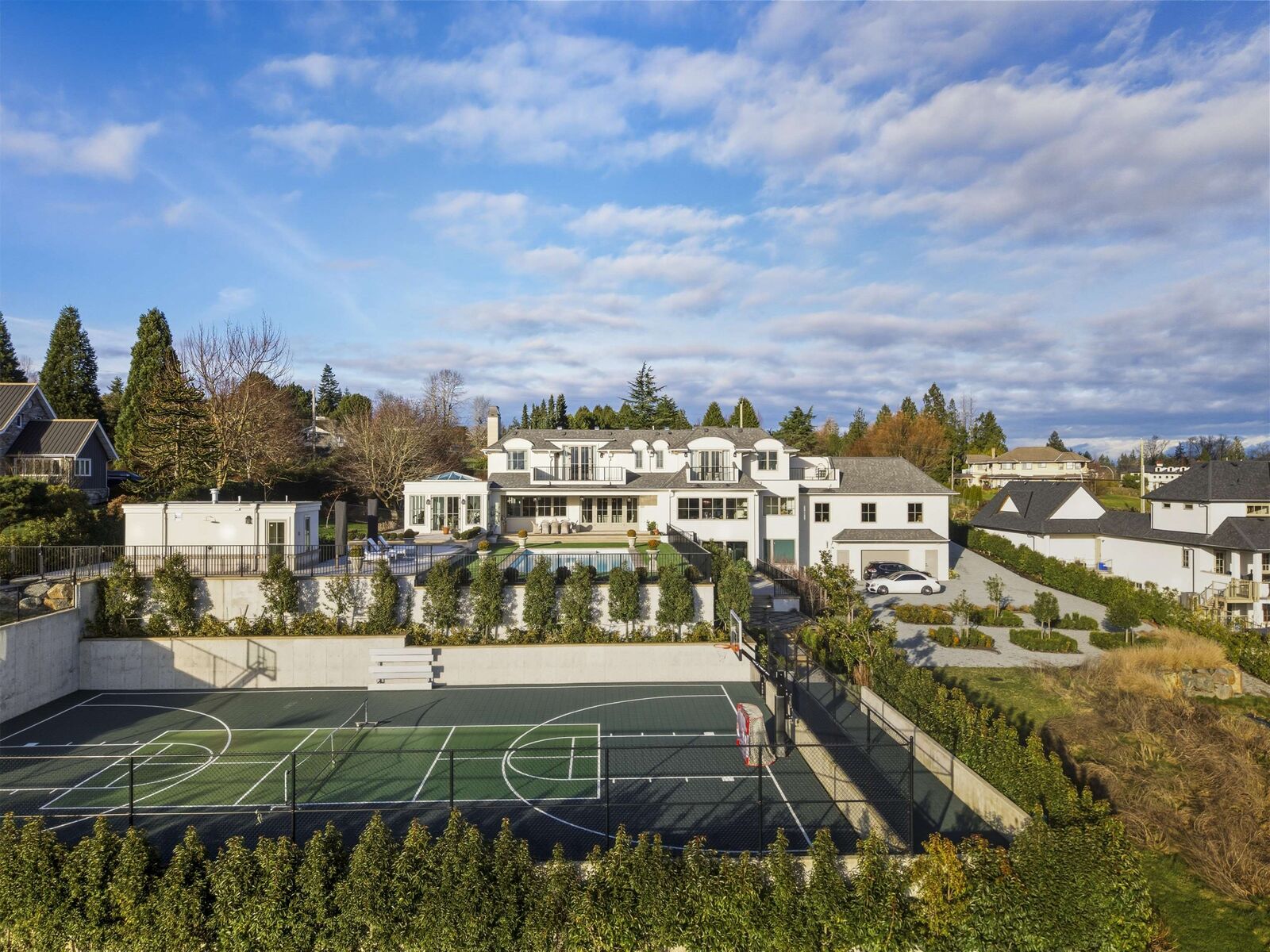 Property Photo: 18238 20 Avenue BC V3Z 9W1