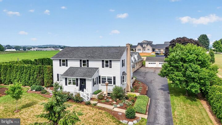 Property Photo:  285 School Lane Road  PA 17527 