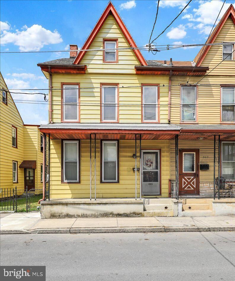 Property Photo:  361 N 3rd Street  PA 17046 
