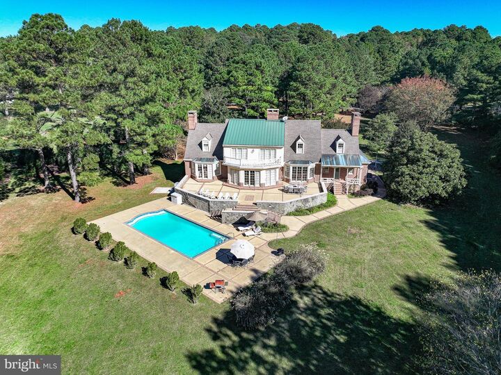 Property Photo: 7250 Maxmore Creek Drive MD 21601