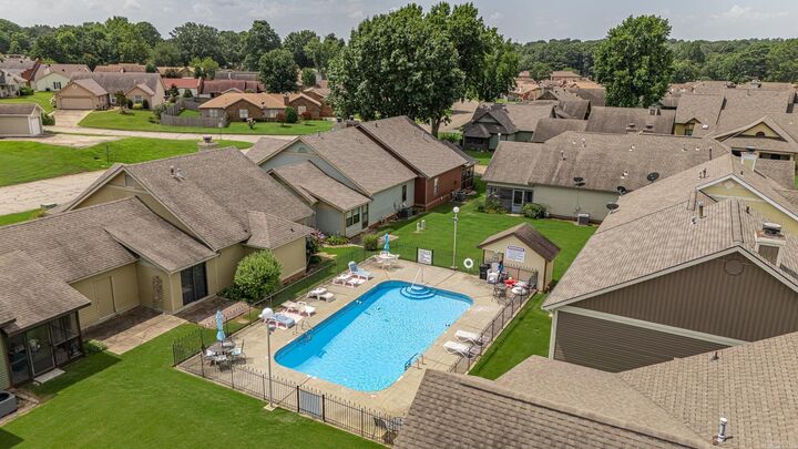 Property Photo:  2607 Greenbriar  AR 72401 