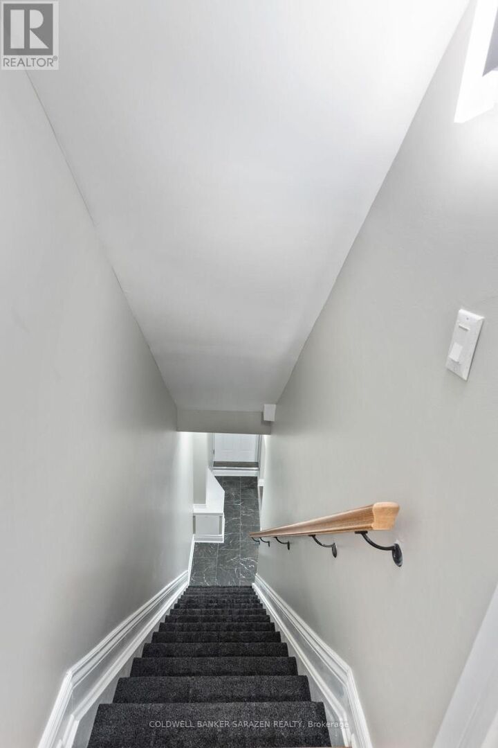 Property Photo:  447 Green Avenue 2  ON K1M 1L1 