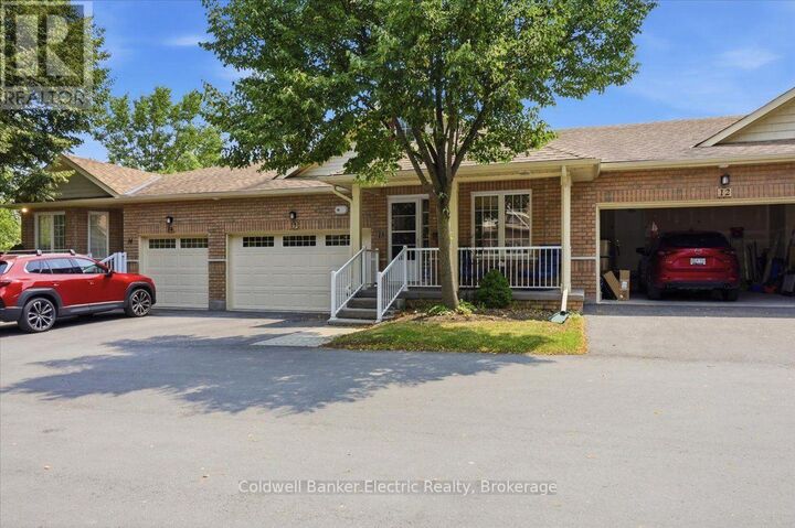 Property Photo: 877 Wentworth Street 13 ON K9J 8R7