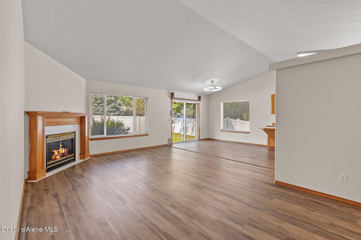 Property Photo:  1397 W Ocean Ave  ID 83815 