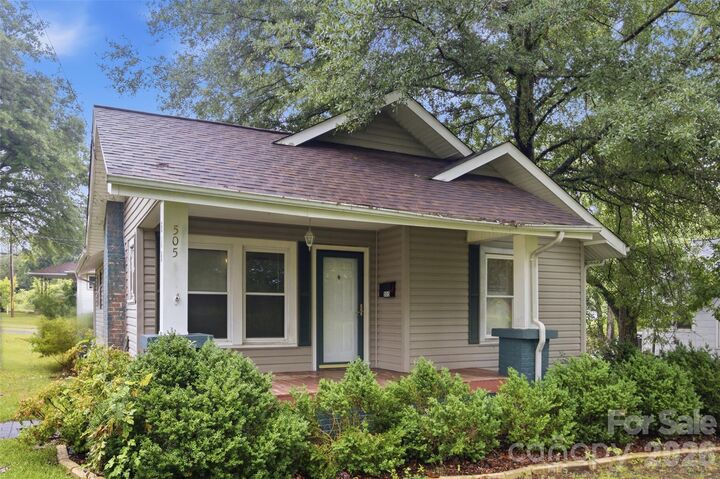 Property Photo:  505 S Battleground Avenue  NC 28086 