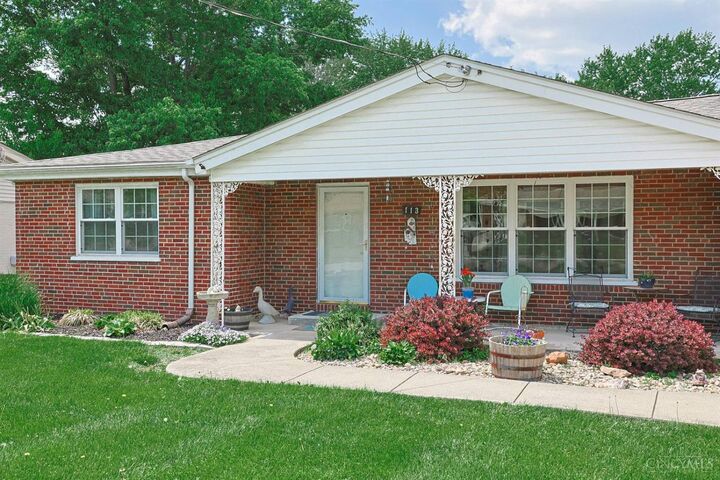 Property Photo: 113 Lynnview Drive OH 45040