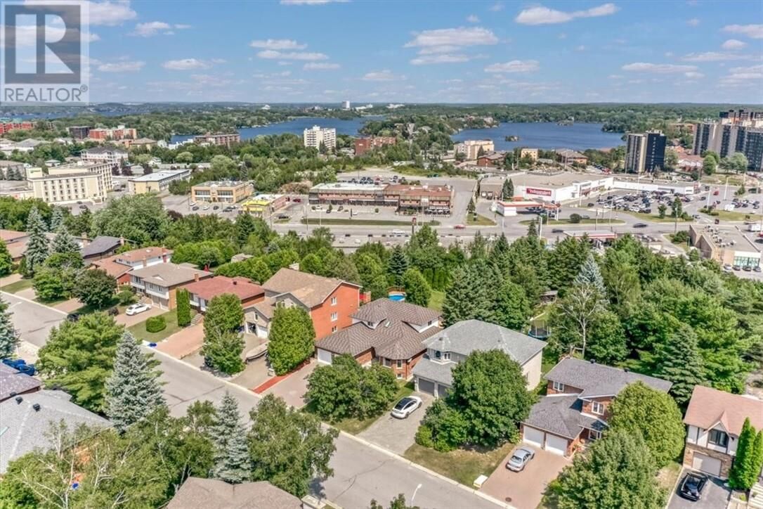 Property Photo: 347 Moonrock ON P3E 5X2