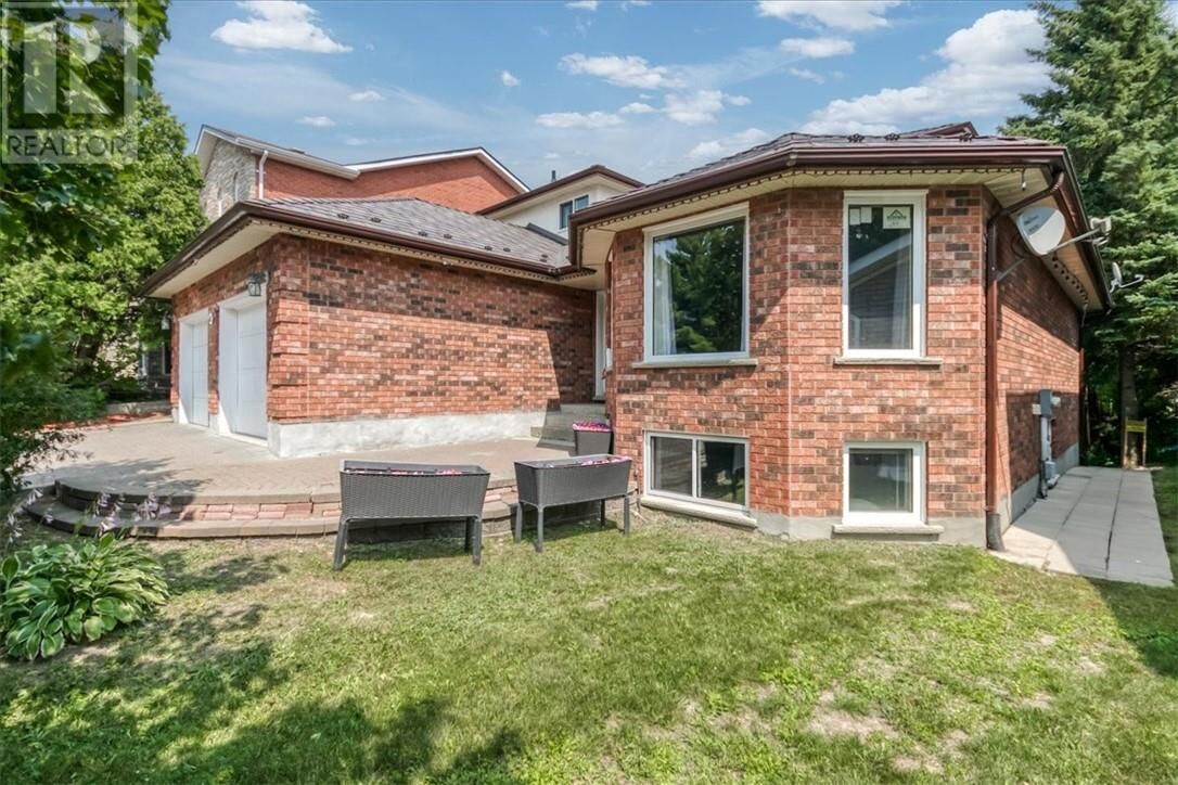 Property Photo: 347 Moonrock ON P3E 5X2